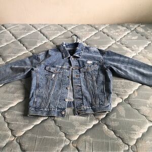 NEW Size Medium Men’s Denim Jacket - Forever 21